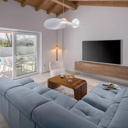 Paulina By Seeadria Agency Buje